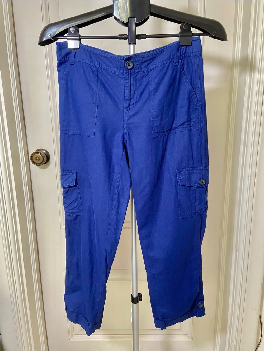 BANANA REPUBLIC Blue Cargo Linen Capri Pants